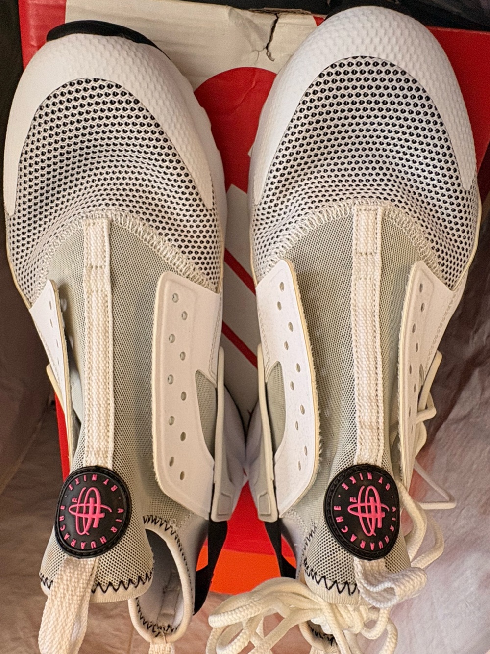 Nike Air Huarache Run Ultra GS White Black Pink Size 7Y